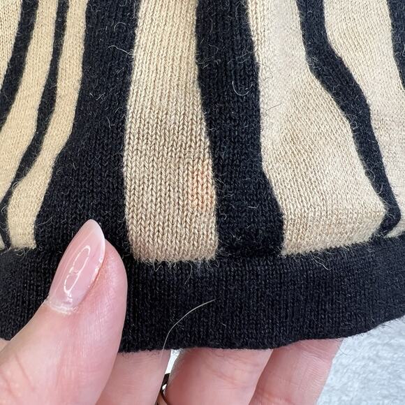 Vintage XL Cardigan Sequin Poppy Flowers Zebra Print Button Jack B. Quick Classy - Picture 13 of 16